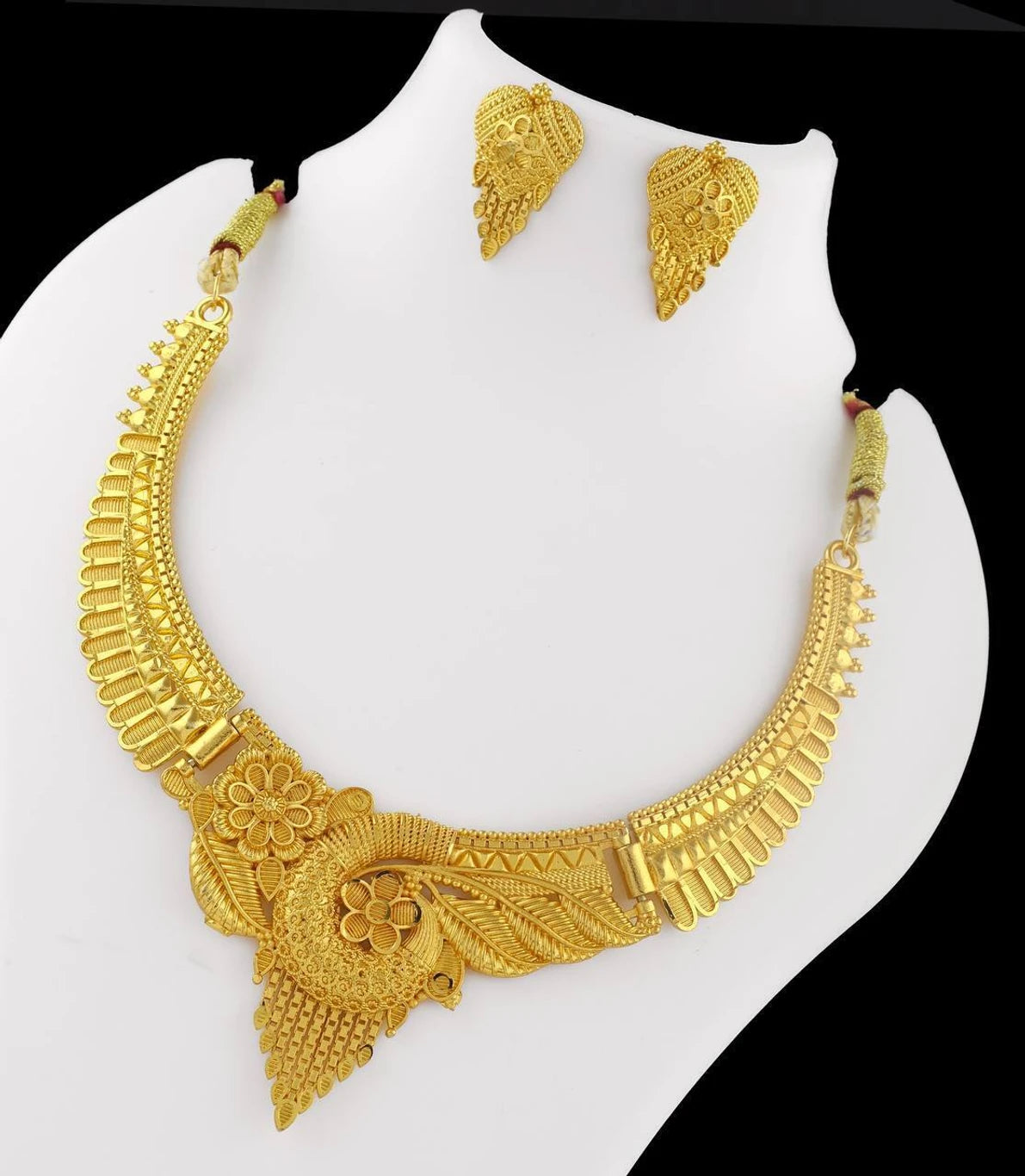 Traditional Gold-Plated Floral Necklace Set with Matching Earrings